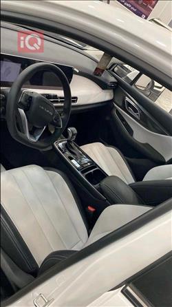 بایک U5 پڵەس